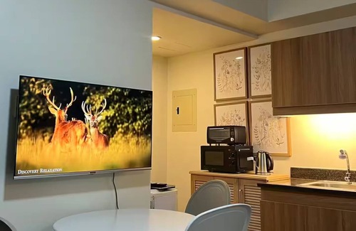 Project 4 Condominio | Upscale One-bedrm in Cubao area!