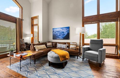 Mountain Village Casa | Upscale Ski In Out Condo 40 to Chondola Lift