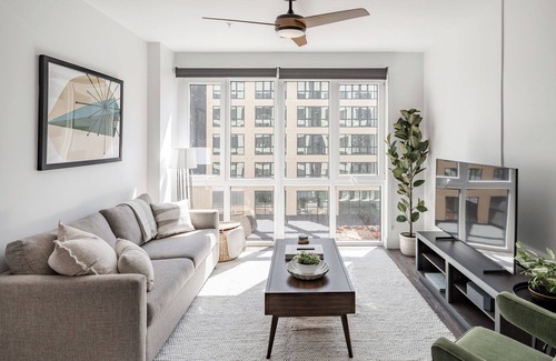 Huntsville Casa | Upscale Urban Escape w/Kitchen | Near Famous Landmarks & Museums | Pet Friendly