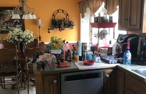 Hendersonville Casa | Arriba, habitación privada, baño completo, a 15 minutos del centro de Nashville. Sin tarifas adicionales