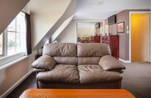 Flemington Apartamento | Upstairs Studio Apartment with street access