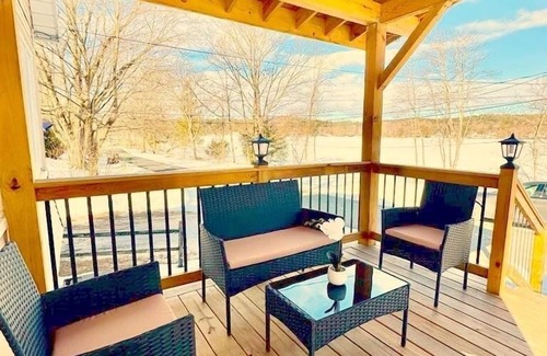 Nassau Cabaña | Upstate NY Lake House Retreat- perfect for a peaceful escape