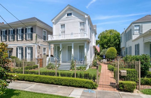 Audubon Casa | Uptown 3BR w/ Outdoor Patio - Near Audubon Park!