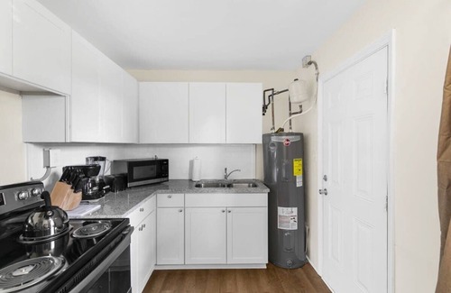 Norwood Apartamento | Uptown Apartment, Near Parks! The Bricks Unit 1