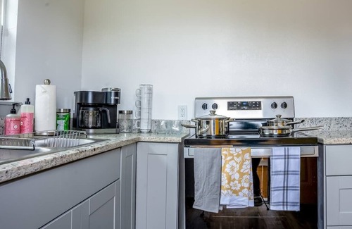 Amarillo Casa | Urban Blue Duplex Downtown