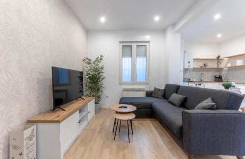 Zabala Apartamento | Urban & Cozy in Bilbao