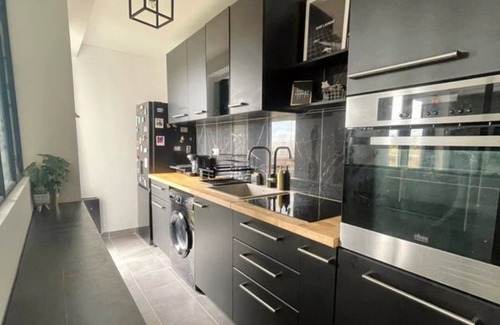 Soisy-sous-Montmorency Apartamento | Elegancia urbana Cerca de París