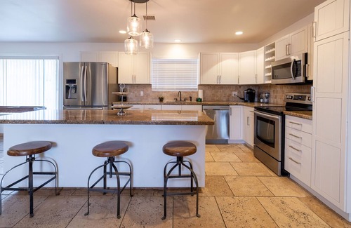 Scottsdale Highlands Casa | URBAN IN OLD TOWN - PRIVATE POOL - HEART OF OLD TOWN