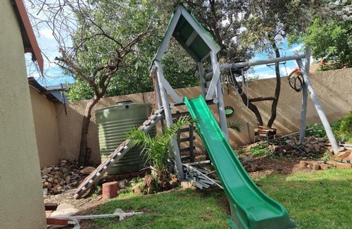 Greater Johannesburg Metropolitan Area Casa | Urban Lapa - Solar powered