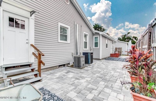 Fairfax Apartamento | Urban Nest for Two Cozy Jax Hideaway Unit 2