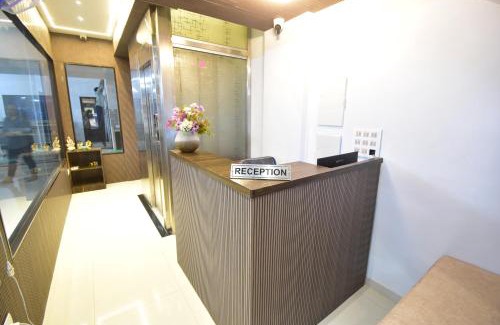 Andheri West Hotel | Urban Nest