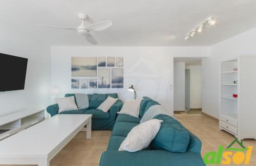 El Puerto de Santa María Apartamento | Urbanización Las Redes, apartamento en primera línea de Playa con Vistas al Mar by Also A08- 00129