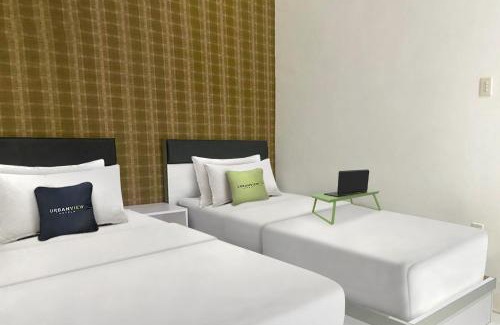 Pematangsiantar Hotel | Urbanview Hotel Brodam's Pematang Siantar by RedDoorz