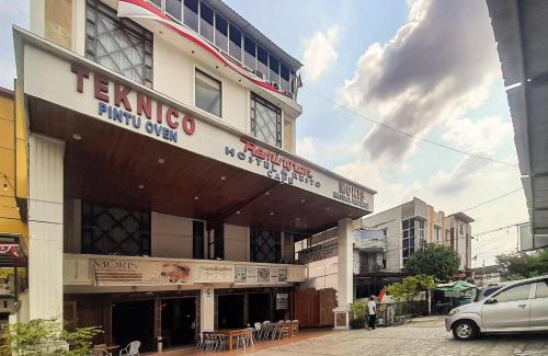 Palembang Hotel | Urbanview Remington Hotel Palembang By RedDoorz