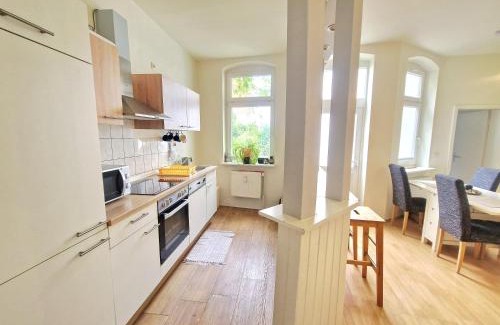 Old Town Apartamento | Urlaub im Herzen Wismars EG hinten mit Garten