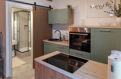 Bruckmuehl Apartamento | "urlaub zum Wohlfühlen..." Modern Eingerichtete Ferienwohnung mit Gartenbereich!