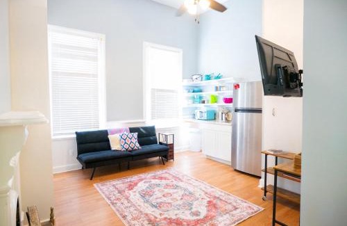 Treme Apartamento | Ursulines Charming 1 Bedroom Monthly Rental