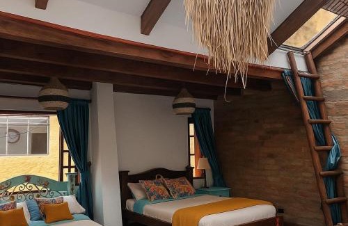 Suba Casa | Usaquen Casa vintage La flor del callejon