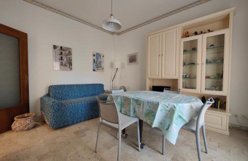 Marina di Andora Apartamento | Uso di Mare 7 by Tempovacanza