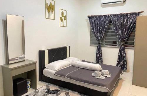 Alor Gajah Casa | Uzma Homestay Kuala Sg Baru, Melaka