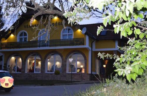 Bagod Cama Y Desayuno | Vénusz Panzió és Vendéglő