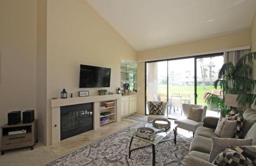 Palm Desert Casa | V3846 - Open Fairway - Meredith Lodging