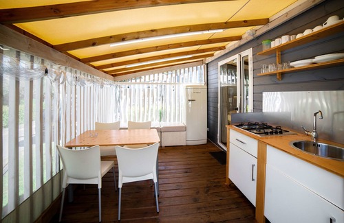 San Felice del Benaco Alquiler De RV | Vacanze Camping Boutique