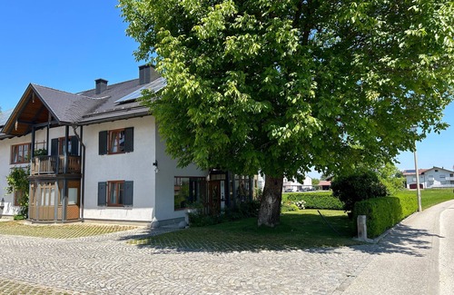 Sankt Georgen im Attergau Apartamento | Vacation apartment Schneeweiss