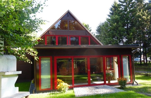 Hermsdorf-Erzgebirge Apartamento | Vacation apartment in a residential building - vacation apartment Haus Waldeck