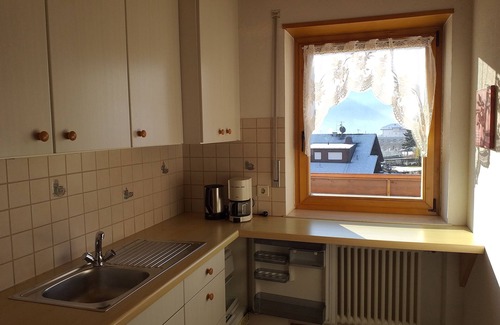 Tirolo Apartamento | Vacation apartment 1 Lindebauer, cozy vacation apartment in Dorf Tirol