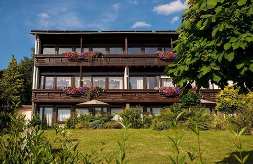 Reinhardshausen Apartamento | Vacation apartment Tulip - Guesthouse Nöchel