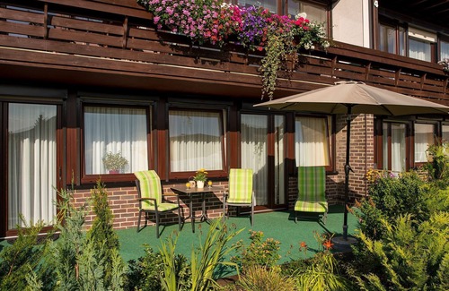 Reinhardshausen Apartamento | Vacation apartment Tulip - Guesthouse Nöchel