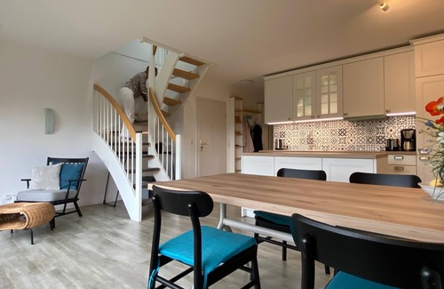 Buschvitz Apartamento | Vacation apartment 51 - Idyllic living on two floors at Boddenhof Stedar