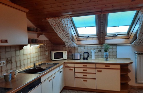 Riedenburg Apartamento | Vacation apartment (90sqm) in a quiet location right on the edge of the forest