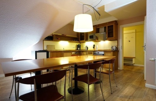 Dobin am See Apartamento | Vacation apartment/apartment for 8 guests with 140m² in Flessenow (150094)