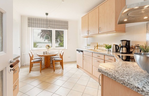 Timmdorf Casa | Vacation apartment/apartment for 8 guests with 220m² in Malente (295144)