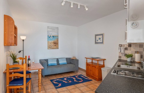 Macher Apartamento | Apartamento vacacional 'Azul De Edén' con vistas a la montaña, balcón y Wi-Fi