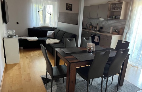 Langerringen Apartamento | Vacation apartment with large Terrasse