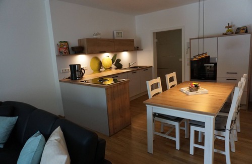 Tabarz Apartamento | Vacation apartment on the edge of the forest with telephone and internet