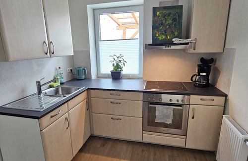 Eichen Apartamento | Vacation apartment - panoramic terrace & rural tranquillity