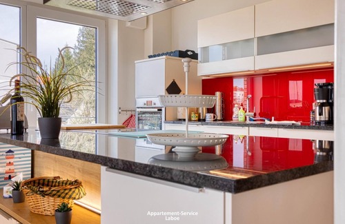 Laboe Apartamento | Apartamento de 5 estrellas Portland Laboe con impresionantes vistas del puerto y el fiordo de Kiel