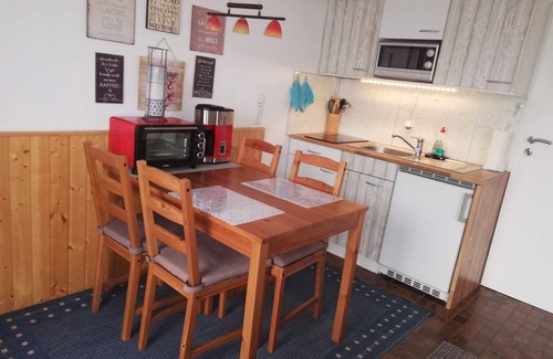 Eutin Apartamento | Acogedor apartamento, situado en una pendiente idílica, con una vista fantástica del lago.