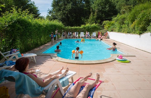 La Bastide-Clairence Chalet De Esquí | VACATION COTTAGES IN THE BASQUE COUNTRY A HAVEN OF PEACE IN THE COUNTRYSIDE, SWIMMING POOL