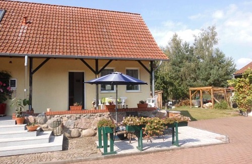 Dobbin-Linstow Casa | Casa Streblow - Casa Streblow (48sqm + 18 metros cuadrados ext. dormitorio)