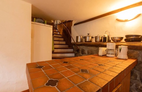 Montpezat-sous-Bauzon Casa | Casa de vacaciones "Les Grisiéres" con vistas a la montaña y 2 terrazas privadas