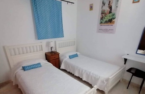 Medina-Sidonia Casa | Casa Medina con vista a la montaña y al mar, piscina, Wi-Fi, terrazas y jardín