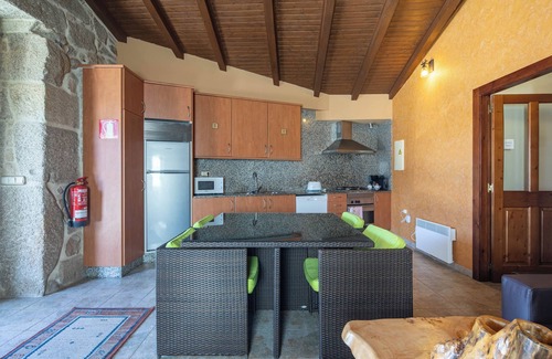 Bueu Casa | Casa de vacaciones "Casa Bahia" con vistas a la montaña y Wi-Fi