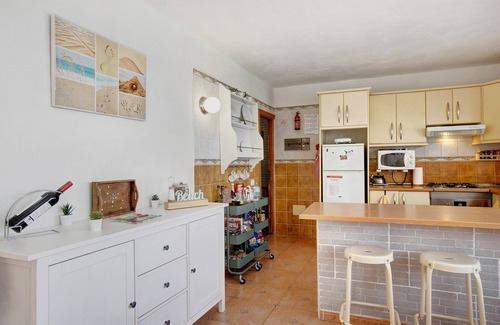 Santa Cruz de Tenerife Casa | "Casa Rural El Árbol", vista al mar, piscina, terrazas, Wi-Fi, tv por satélite; aparcamiento