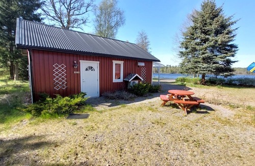 Markaryd Cabina | Vacation home directly on the Lagan near Markaryd