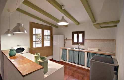 Montecorto Casa | Casa de vacaciones 'El Rancho' con vistas a la montaña, piscina, Wi-Fi y jardín